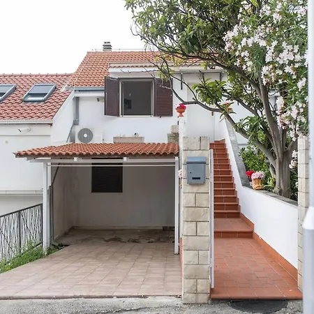 Apartment Meje